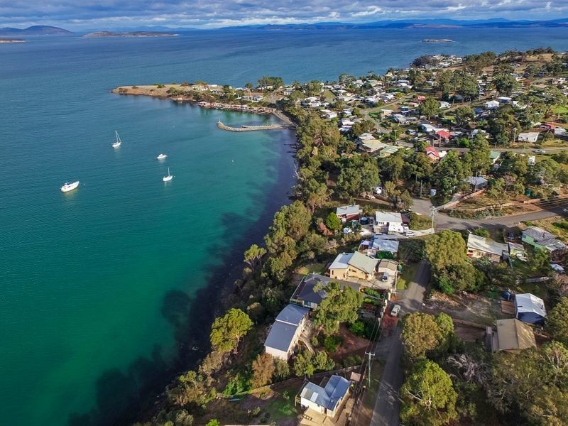 10 Susans Bay Road, Primrose Sands TAS 7173