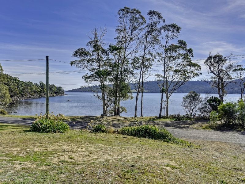15 Mason Point Road, Eaglehawk Neck TAS 7179