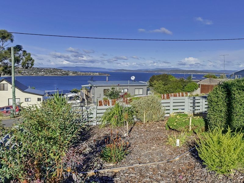 9 Harrier Street, Primrose Sands TAS 7173