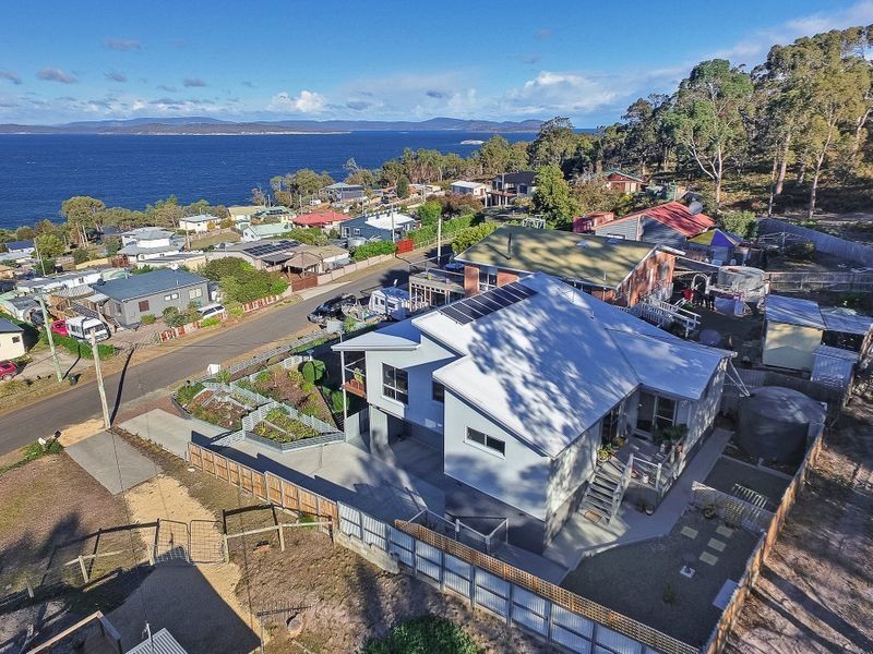 9 Harrier Street, Primrose Sands TAS 7173