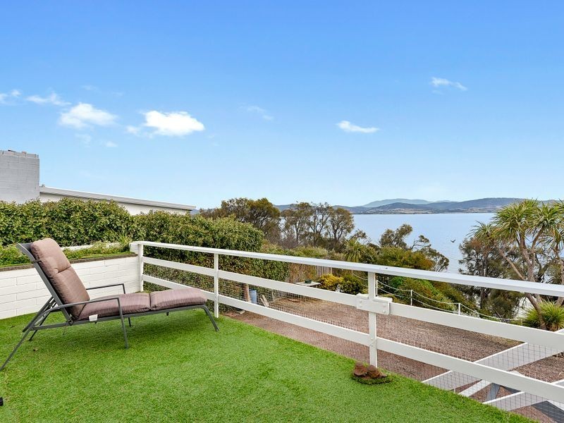 48 Brady Street, Midway Point TAS 7171
