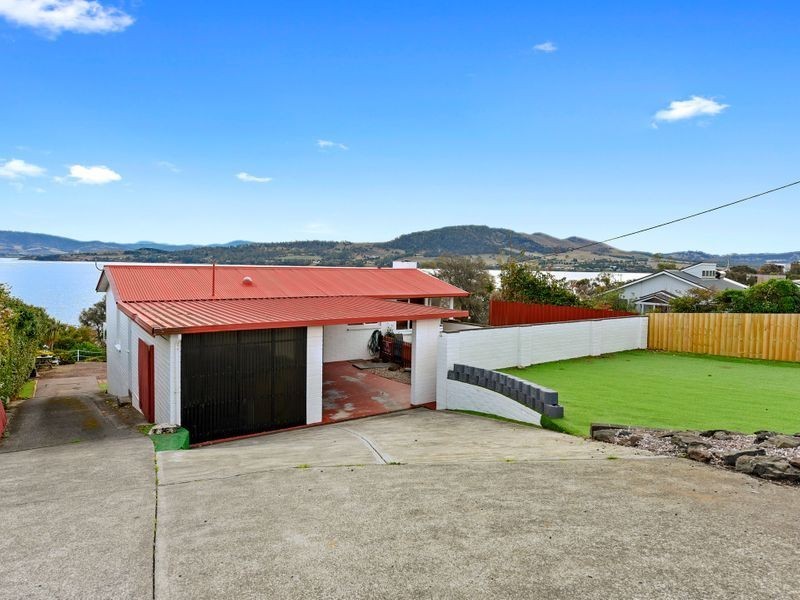 48 Brady Street, Midway Point TAS 7171