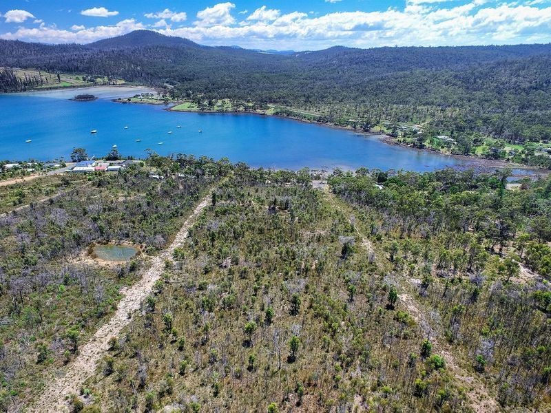 1 Sommers Bay Road, Murdunna TAS 7178