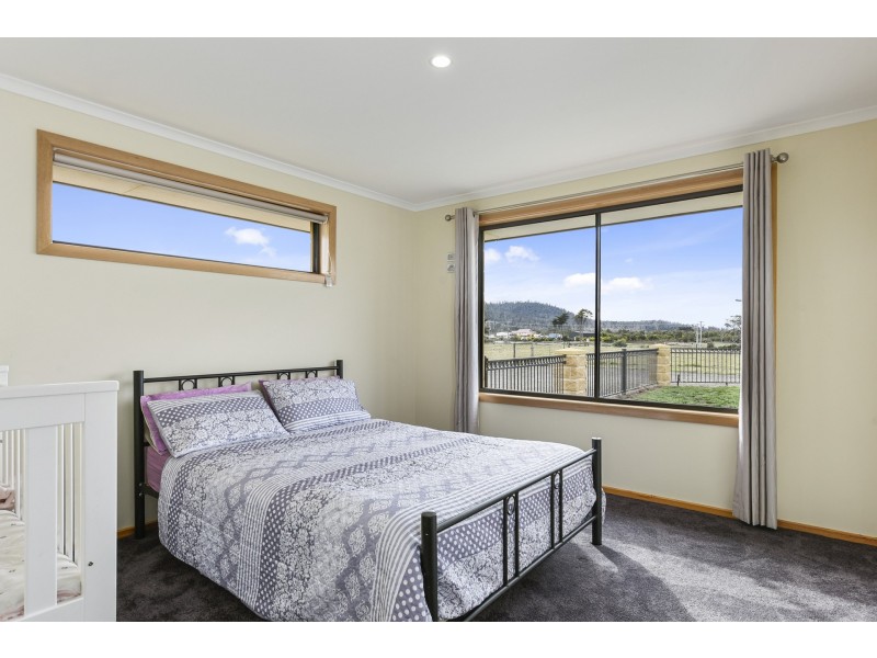 3 Annie Street, Dunalley TAS 7177