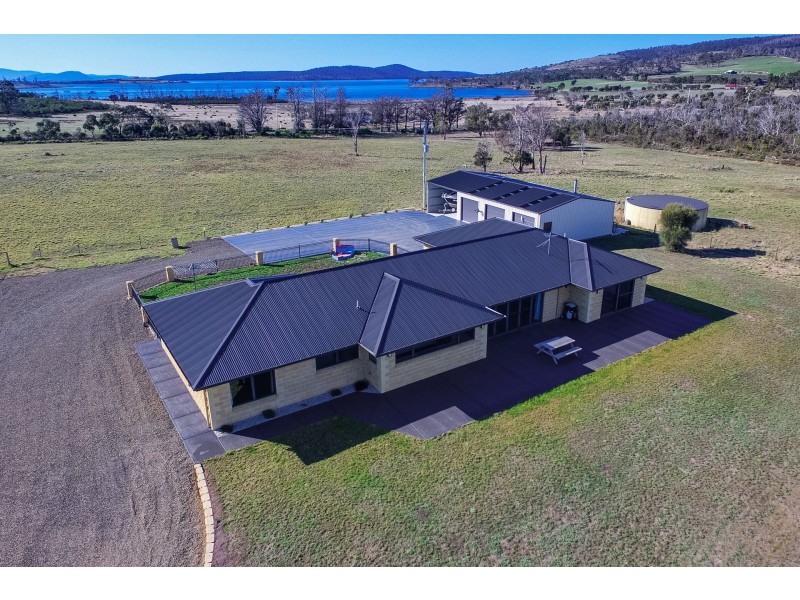 3 Annie Street, Dunalley TAS 7177
