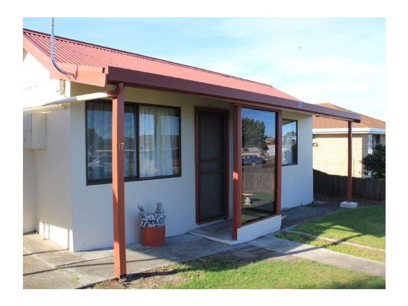 17 Wilson Street, Midway Point TAS 7171