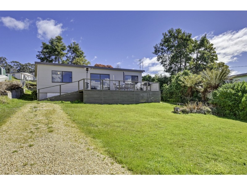 6 Noyes Road, White Beach TAS 7184