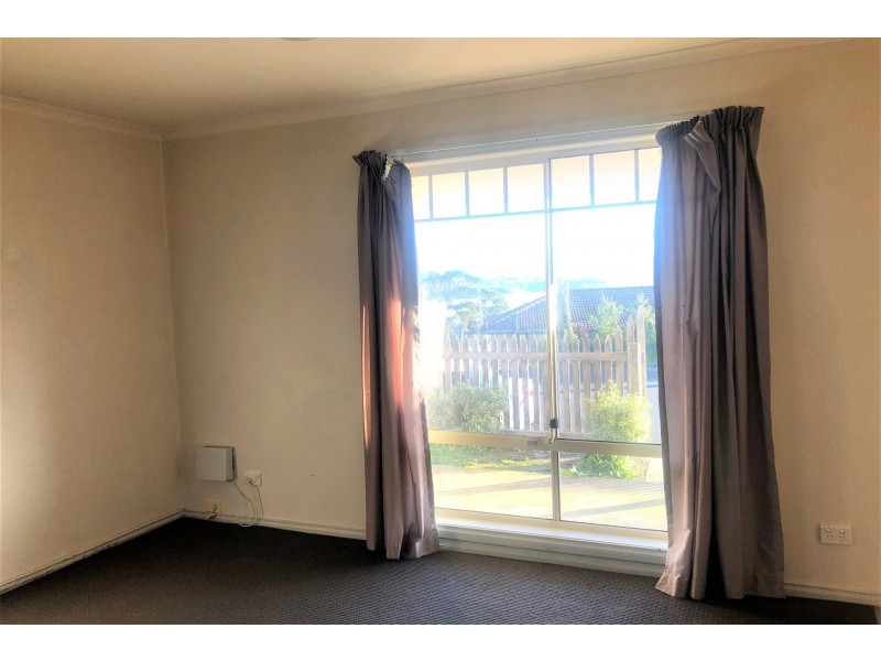 2/39 Penna Road, Midway Point TAS 7171