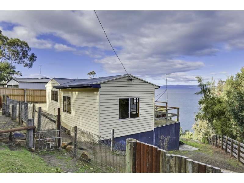 27 Susans Bay Road, Primrose Sands TAS 7173
