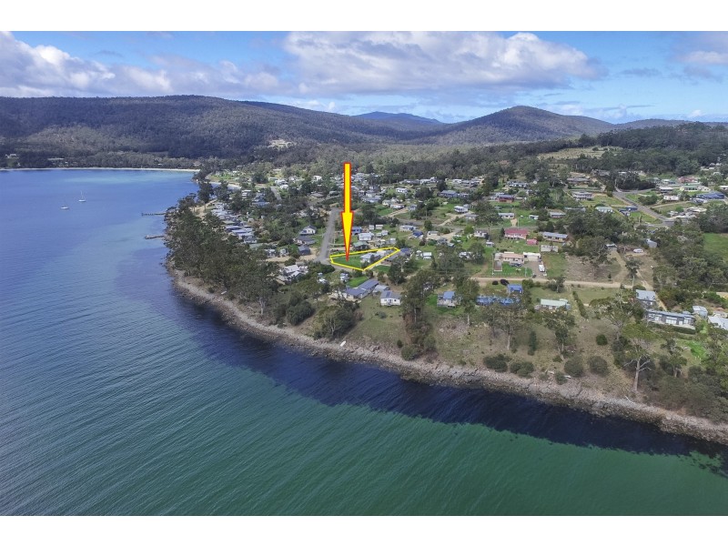 13 Spaulding Street, White Beach TAS 7184