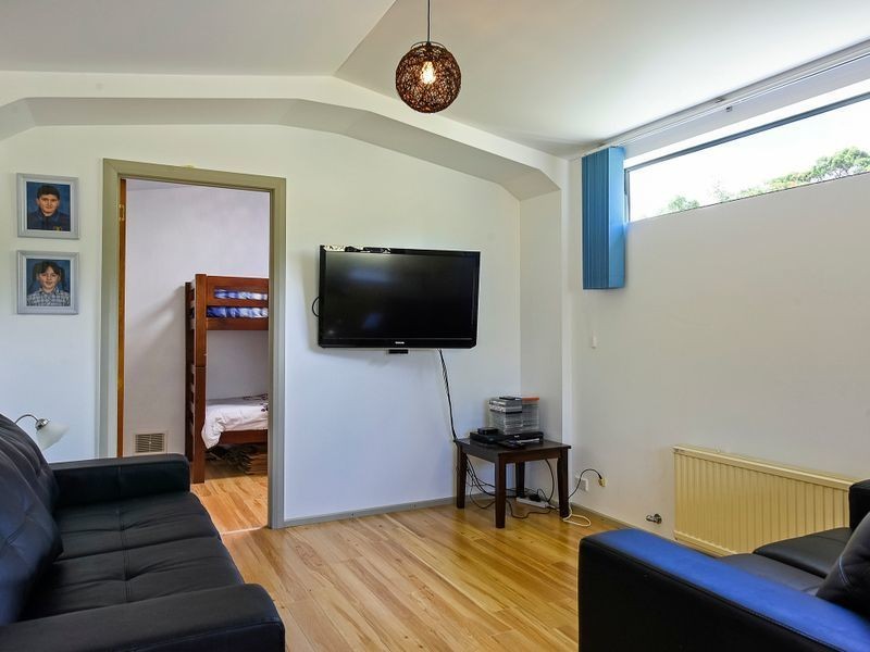 15 Olive Place, White Beach TAS 7184