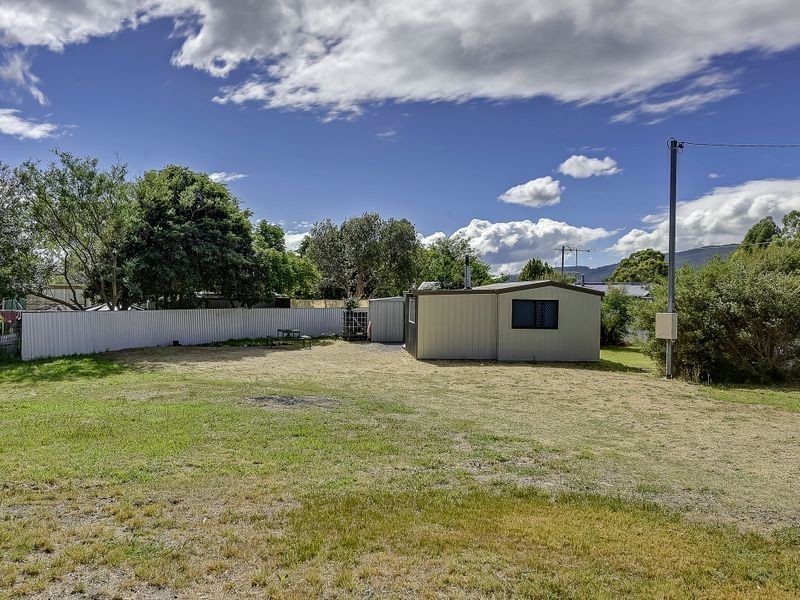 15 Olive Place, White Beach TAS 7184