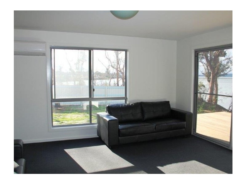 86 Bay Road, Boomer Bay TAS 7177