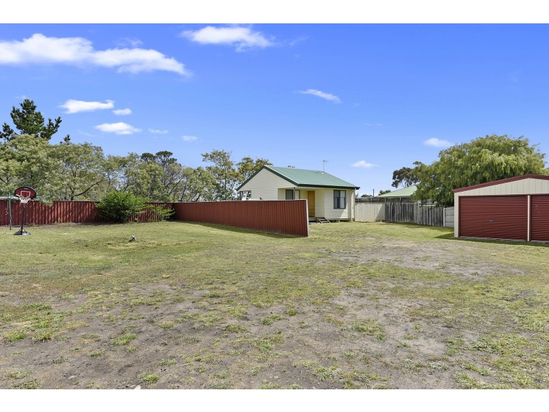 8 Nicholas Avenue, Dodges Ferry TAS 7173