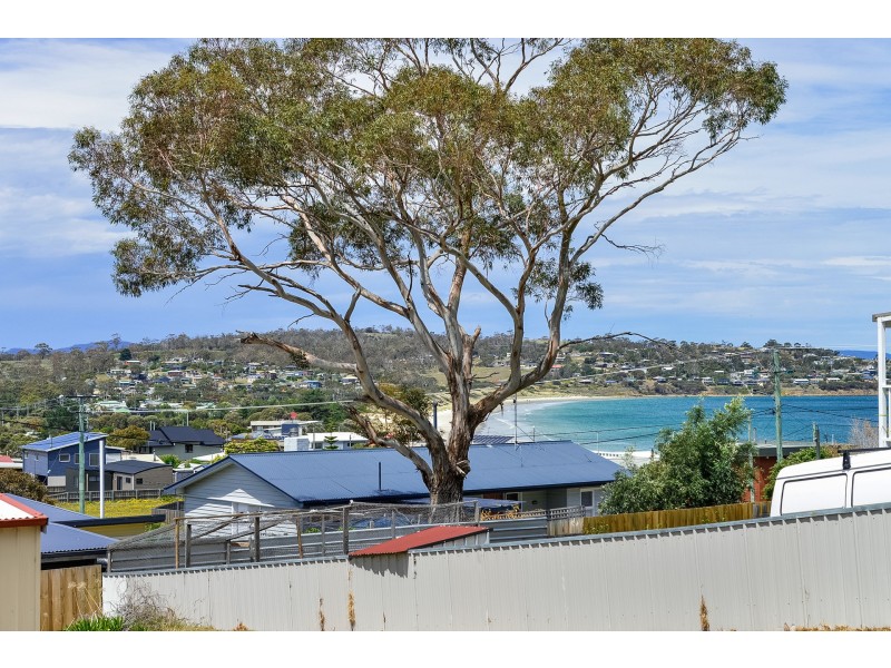 13 Little Falcon Street, Primrose Sands TAS 7173