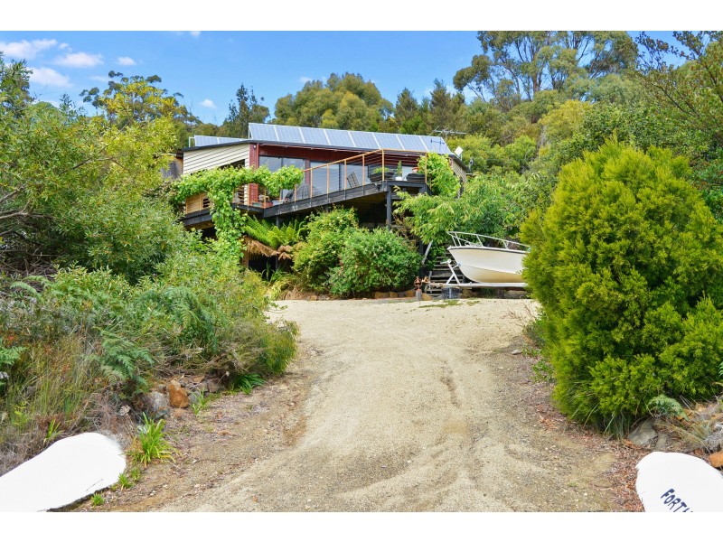 49 Mason Point Road, Eaglehawk Neck TAS 7179