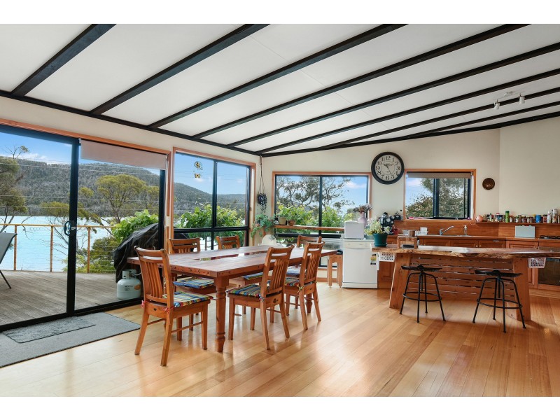 49 Mason Point Road, Eaglehawk Neck TAS 7179