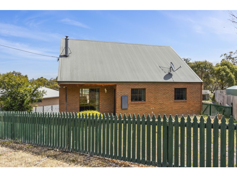16 Joel Avenue, Carlton TAS 7173