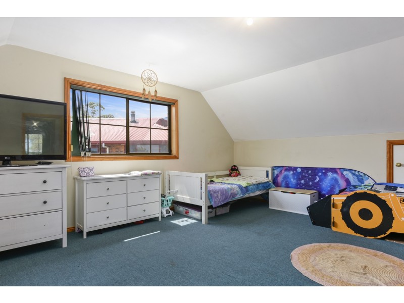 16 Joel Avenue, Carlton TAS 7173