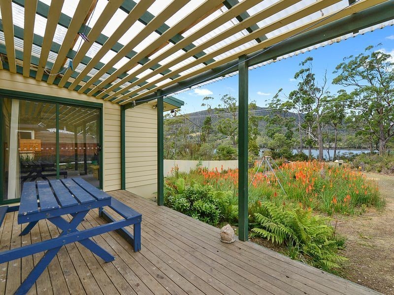 144 Old Jetty Road, Eaglehawk Neck TAS 7179