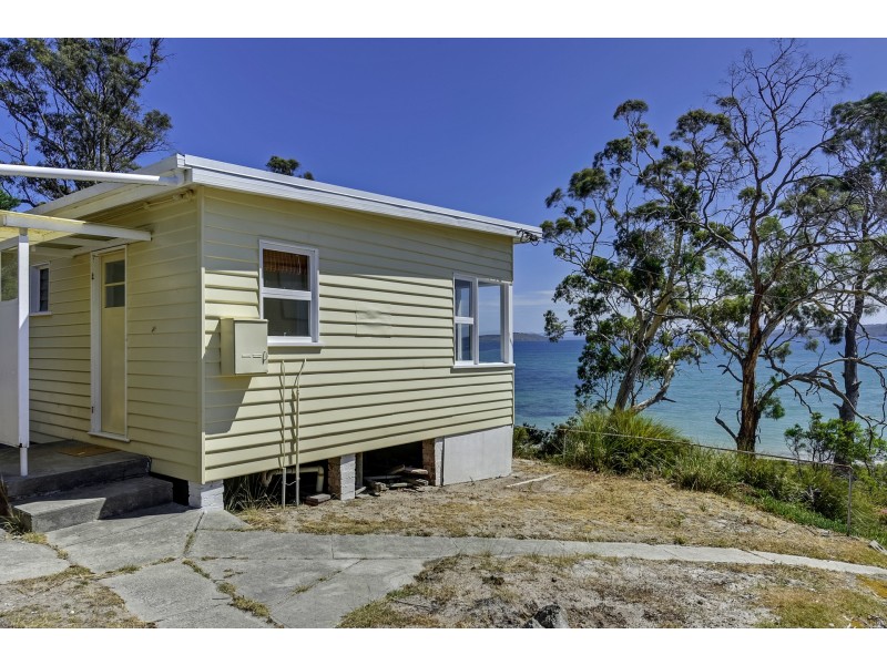 14 Black Jack Road, Sloping Main TAS 7186