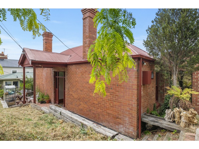 14 Mount Stuart Road, Mount Stuart TAS 7000