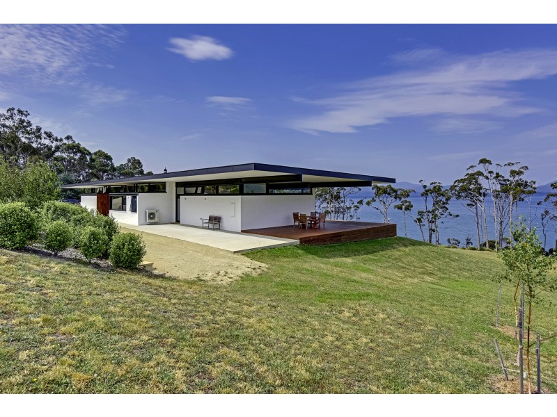 30 Cemetery Road, Premaydena TAS 7185