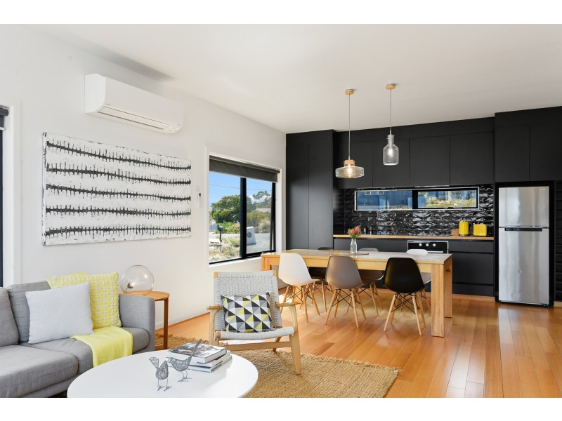 17 Spiraea Street, Primrose Sands TAS 7173