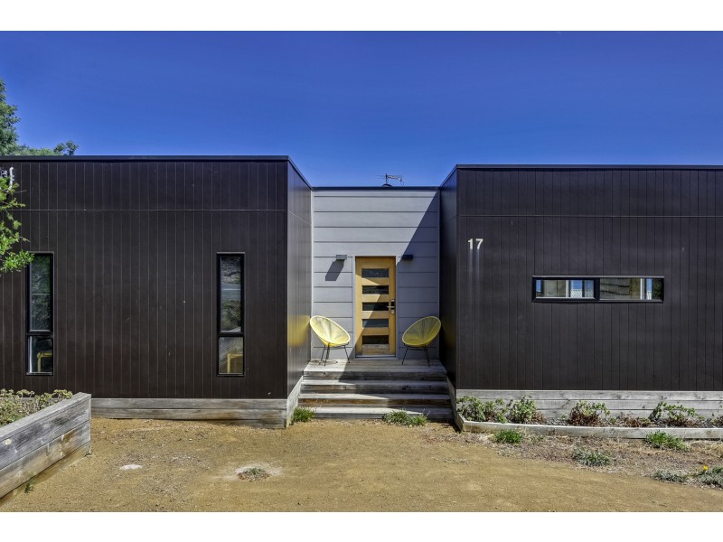 17 Spiraea Street, Primrose Sands TAS 7173