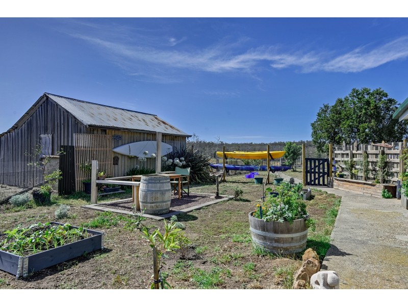 10256 Tasman Highway, Little Swanport TAS 7190