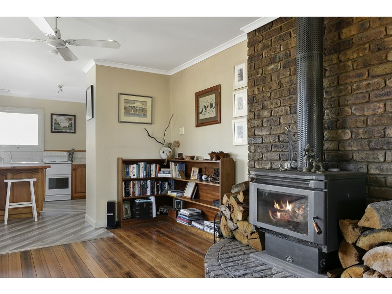 10256 Tasman Highway, Little Swanport TAS 7190