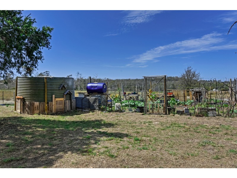 10256 Tasman Highway, Little Swanport TAS 7190