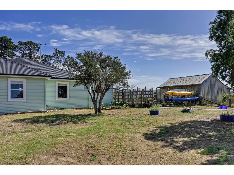 10256 Tasman Highway, Little Swanport TAS 7190