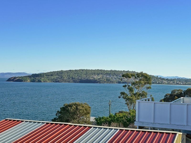 83 Grevillia Street, Primrose Sands TAS 7173