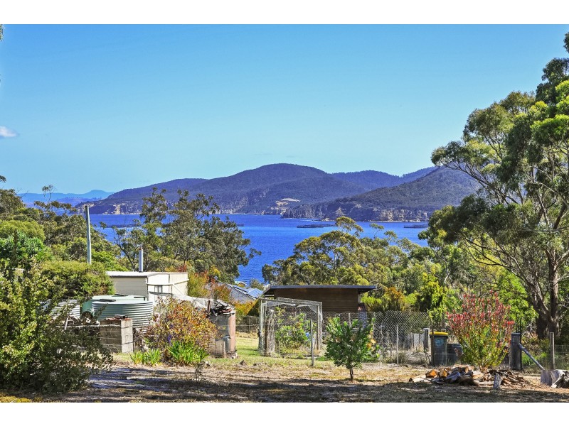 20 Fox Avenue, White Beach TAS 7184