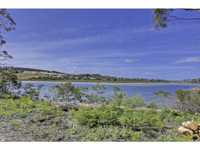 2/400 Carlton River Road, Carlton River TAS 7173