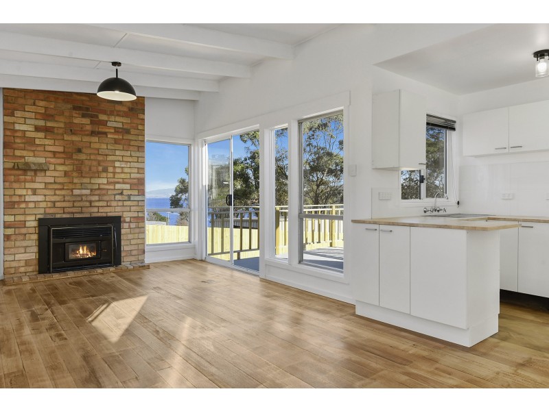 28 Tecoma Road, Primrose Sands TAS 7173