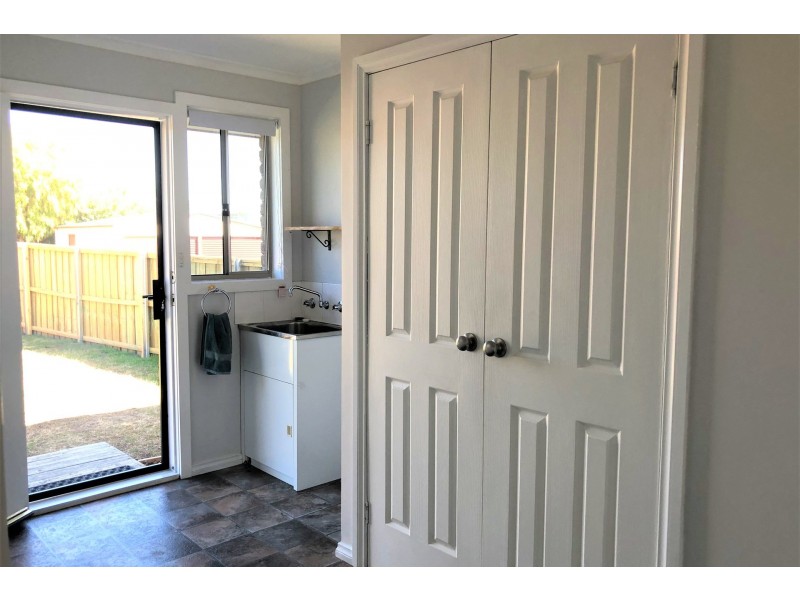 8 Nicholas Avenue, Dodges Ferry TAS 7173