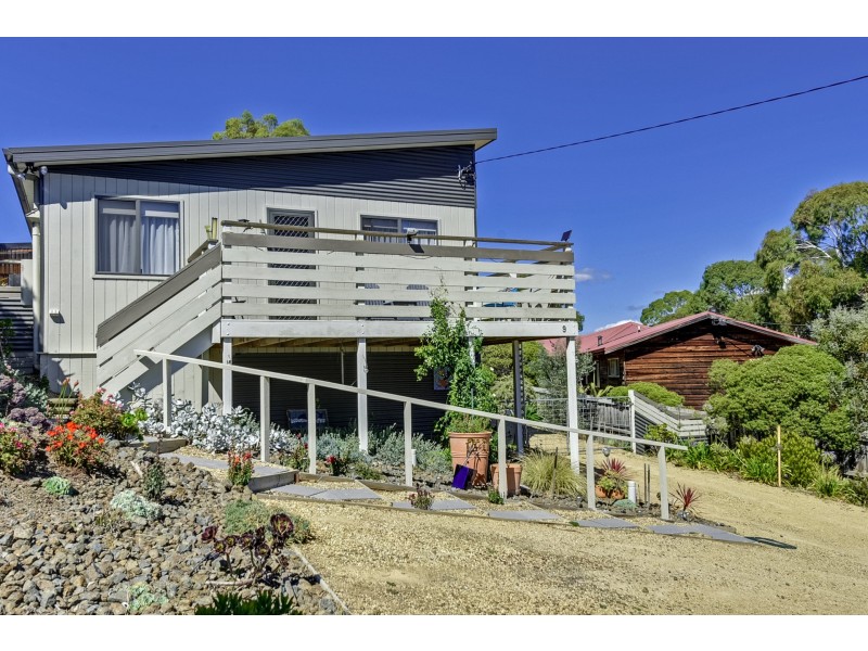 9 Joel Avenue, Carlton TAS 7173