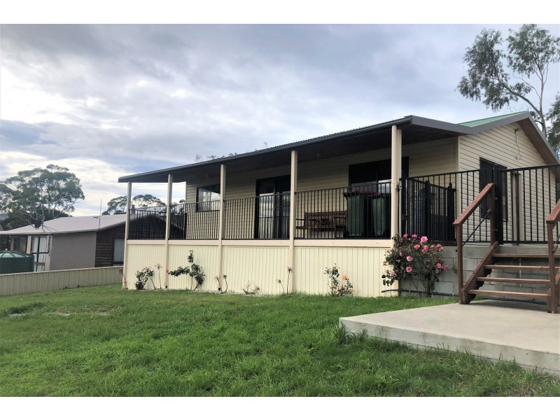 42 Free Street, White Beach TAS 7184