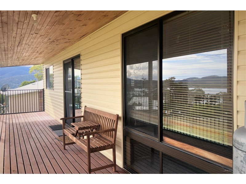 42 Free Street, White Beach TAS 7184