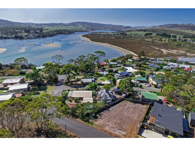15 Falcon Street, Primrose Sands TAS 7173