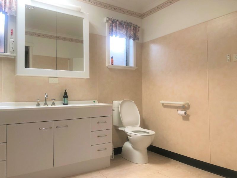 3 Jones Parade, Lewisham TAS 7173