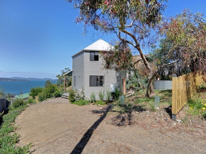 643 Primrose Sands Road, Primrose Sands TAS 7173