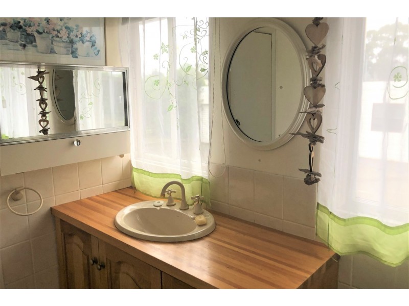 39 Fourth Avenue, Dodges Ferry TAS 7173