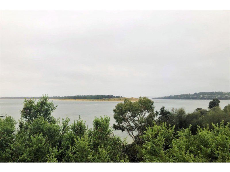 39 Fourth Avenue, Dodges Ferry TAS 7173