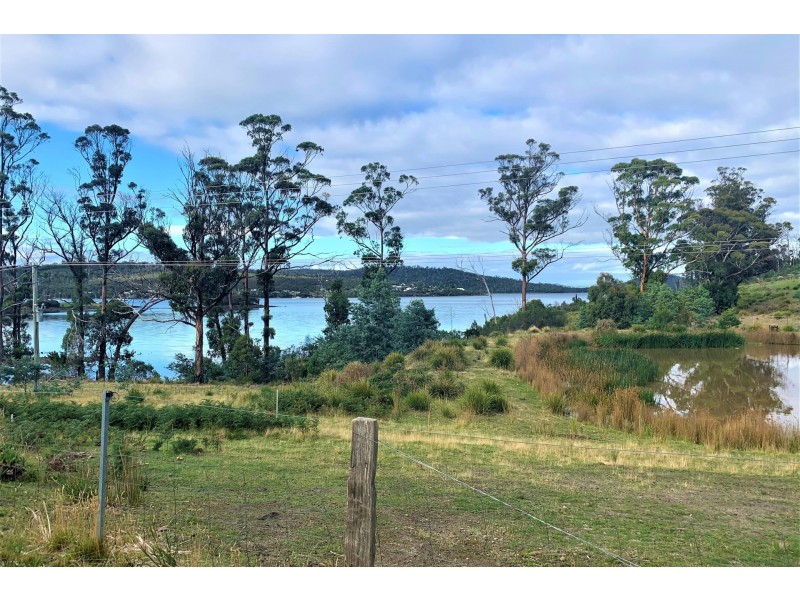 3876 Arthur Highway, Murdunna TAS 7178
