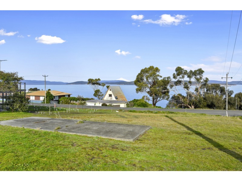 52 Linden Road, Primrose Sands TAS 7173