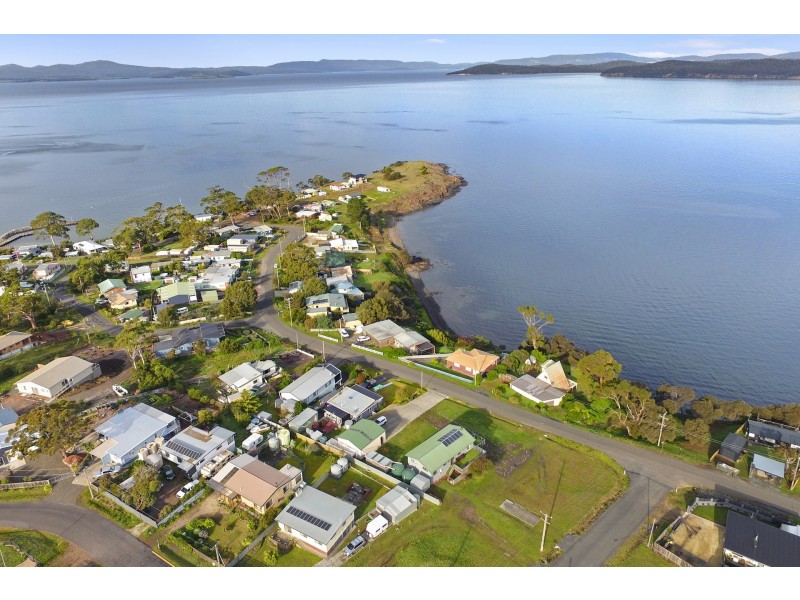 52 Linden Road, Primrose Sands TAS 7173