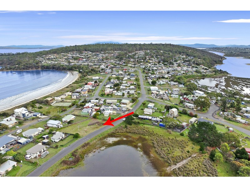 86 & 88 Tamarix Road, Primrose Sands TAS 7173